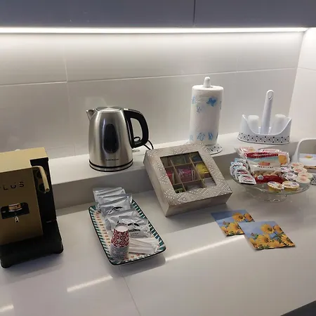 Sunflower Rose アパート マテーラ