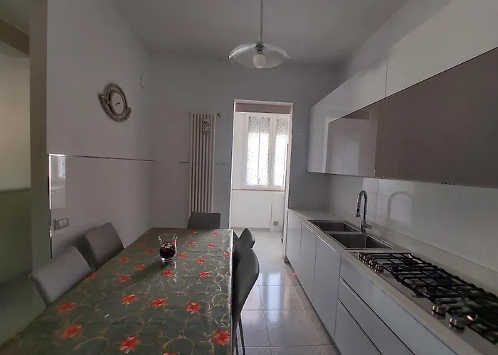 アパート Sunflower Rose