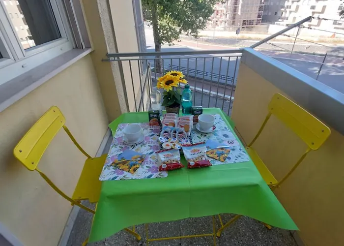 Sunflower Rose アパート