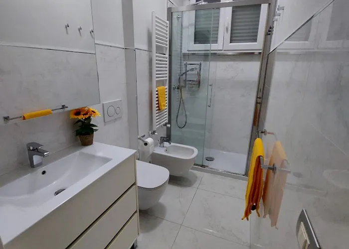 アパート Sunflower Rose