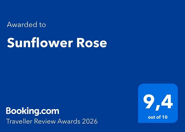 Sunflower Rose Apartment *